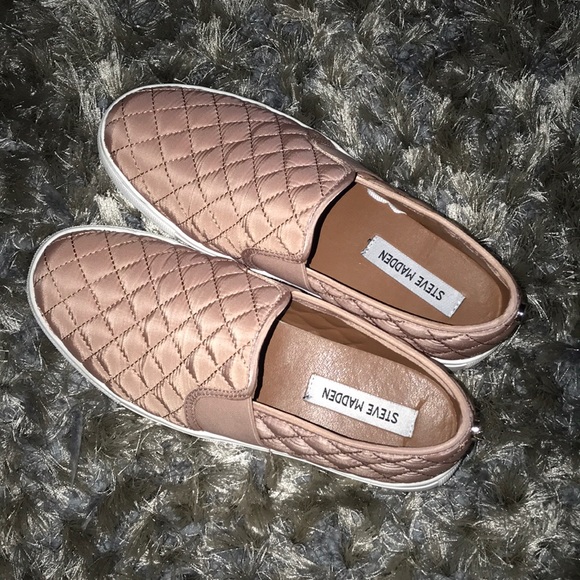 Steve Madden Shoes - Steve Madden Endell Pink Slip Ons!